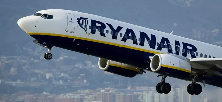 Ryanair wprowadza nowości do aplikacji. Zapiszemy w niej szczepienie i wynik testu na COVID-19