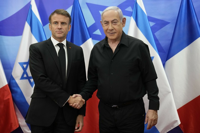 Prezydent Francji Emmanuel Macron i Premier Izraela Beniamin Netanjahu w Jerozolimie, 24 października 2023 r.