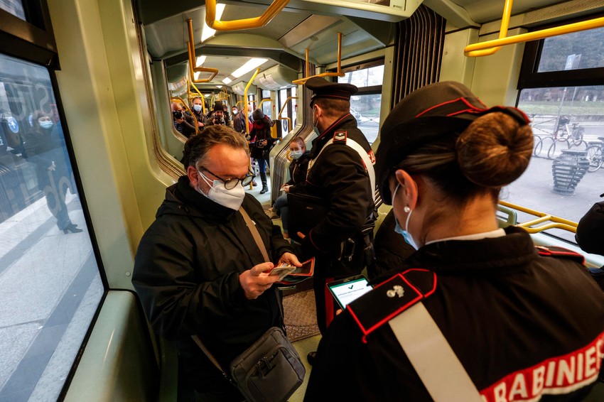 Provera sertifikata u prevozu u Rimu