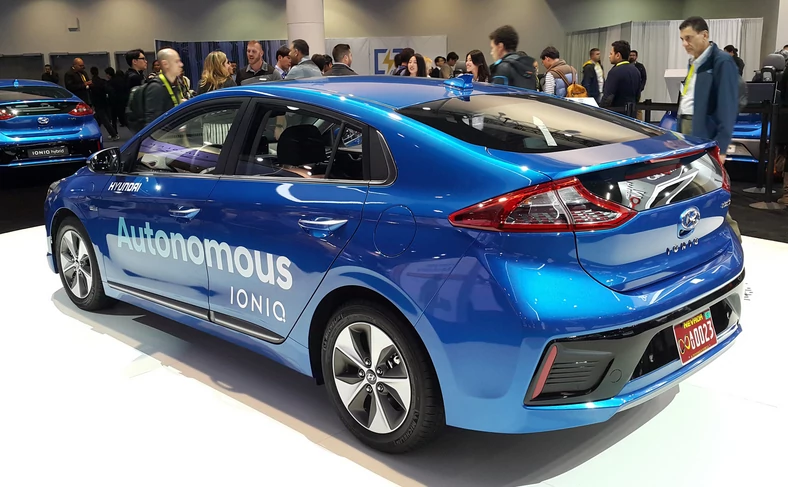 Autonomiczny Hyundai Ioniq - wersja "zwykła" tego auta (elektryczna) jest już do kupienia nawet w Polsce