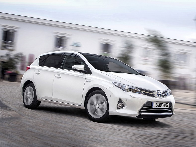 Toyota Auris Hybrid