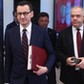 Premier Mateusz Morawiecki i Jacek Sasin, minister aktywów państwowych, przed posiedzeniem Rady Ministrów, Warszawa, luty 2020 r. 