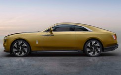 Rolls-Royce zagrał na nosie konkurencji. Spectre to pierwszy elektryk dla multimilionerów
