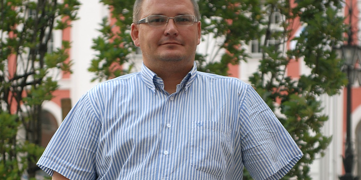 Radny PO Michał Tomczak.