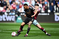 West Ham sprawił prezent Man City. Arsenal zatrzymany w derbach Londynu