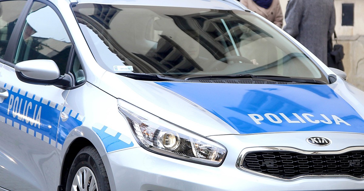 Zwłoki mężczyzny w rowie pod Ostrołęką