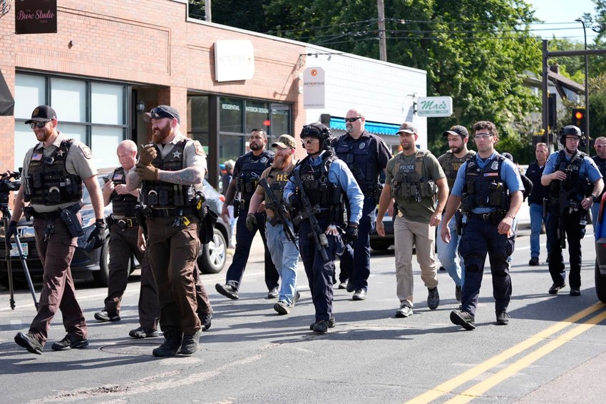 Pucnjava u katoličkoj školi u Mineapolisu