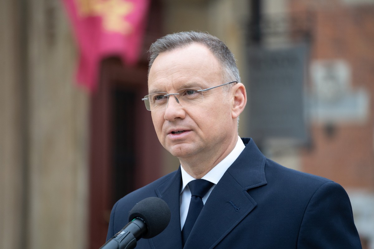 Ustawa o składce zdrowotnej na biurku prezydenta. Andrzej Duda zapowiada konsultacje