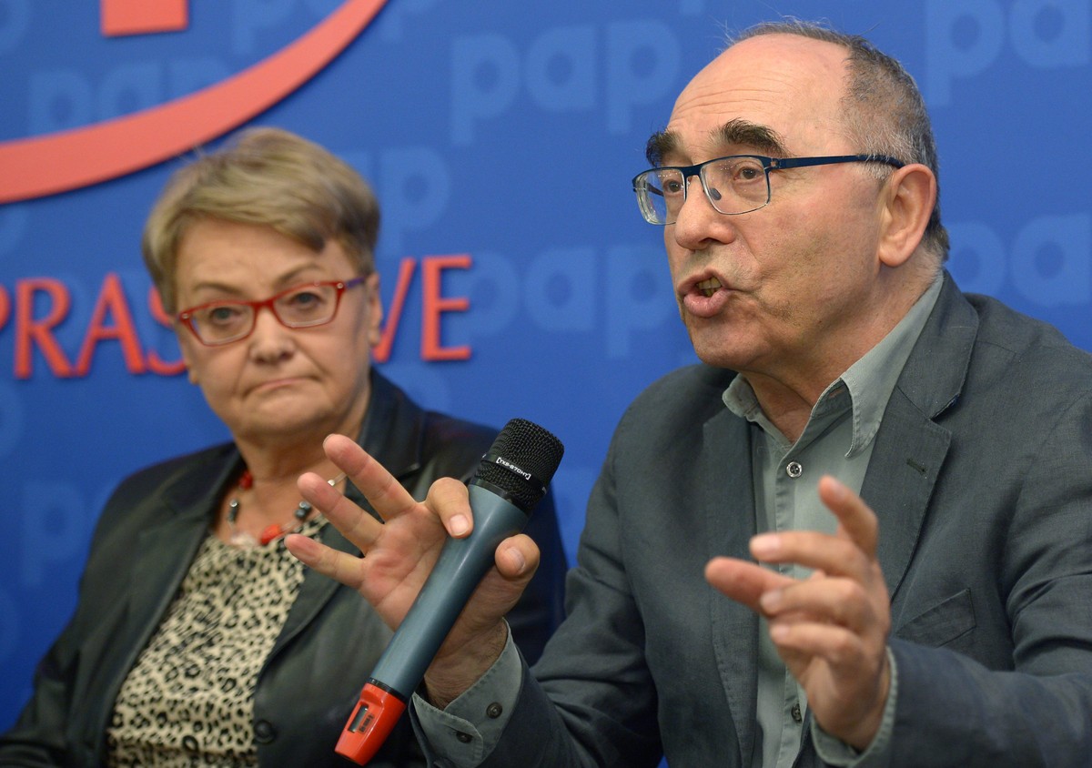 Profesor Aleksander Smolar