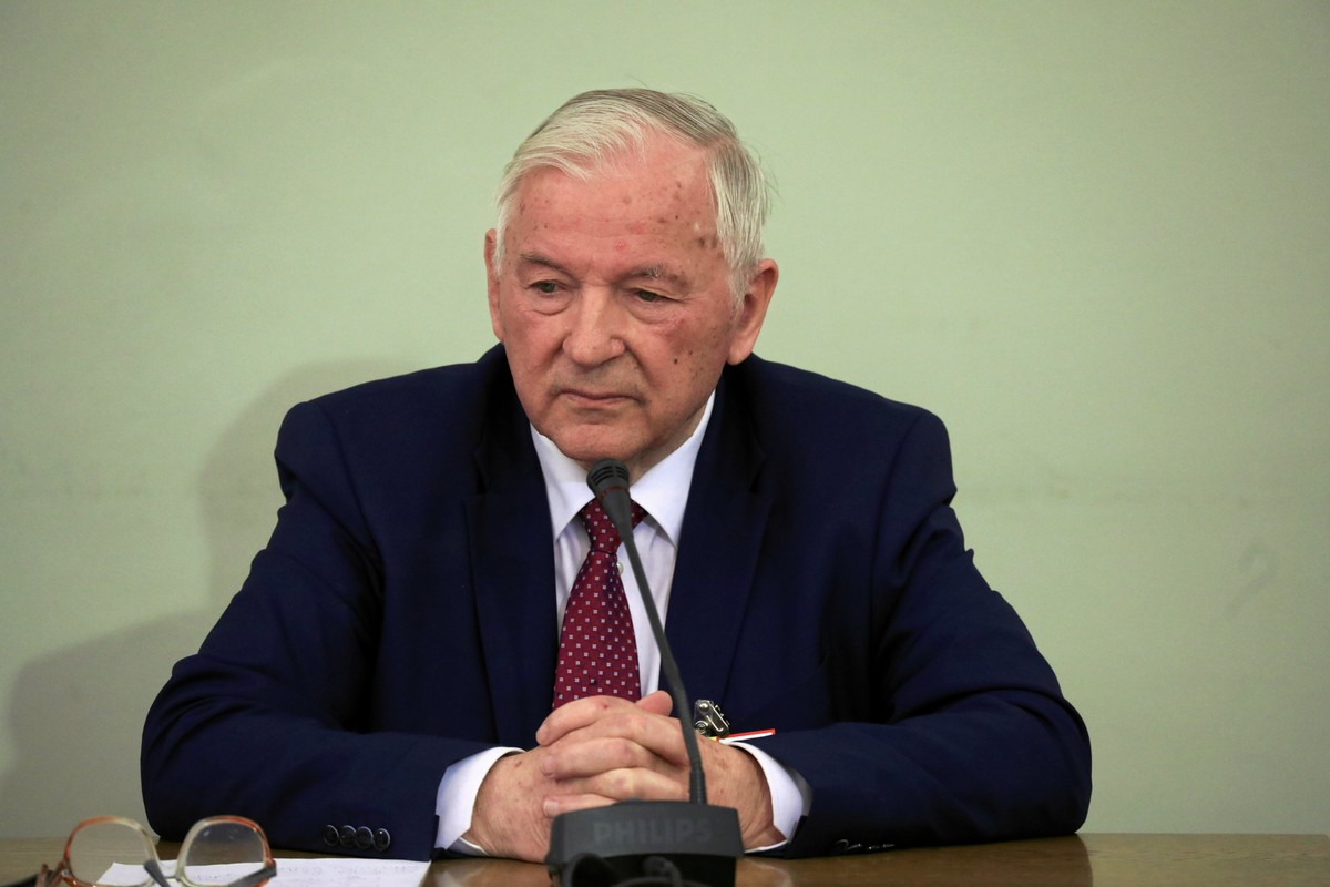 Stanisław Gomułka, główny ekonomista Business Centre Club, w przeszłości doradca ministrów finansów w różnych rządach i prezesa NBP, przez kilka miesięcy był wiceministrem finansów w rządzie Donalda Tuska