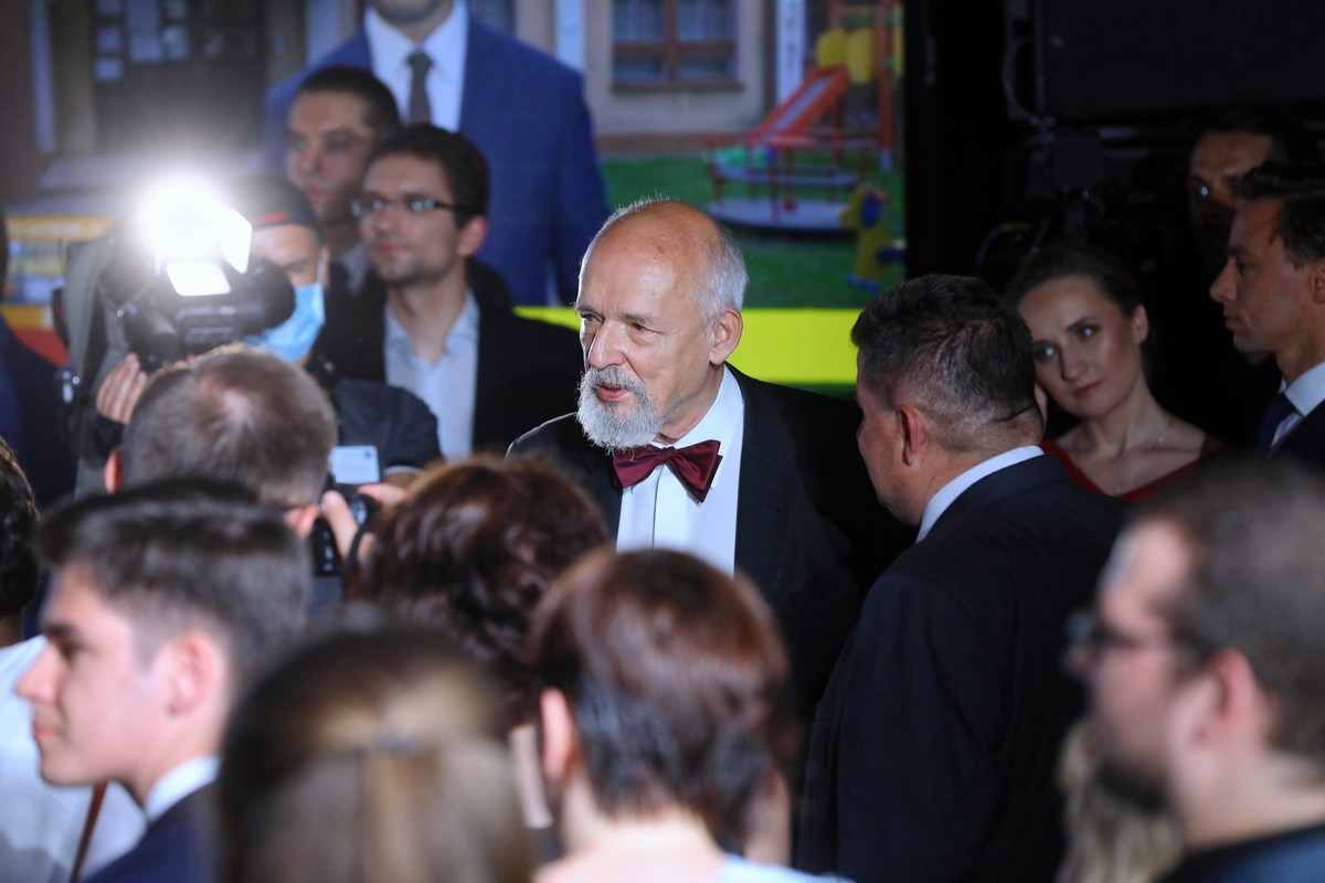 Krzysztof Bosak, Karina Bosak, Janusz Korwin-Mikke