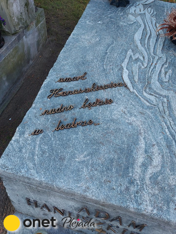 Groby znanych: Adam Hanuszkiewicz