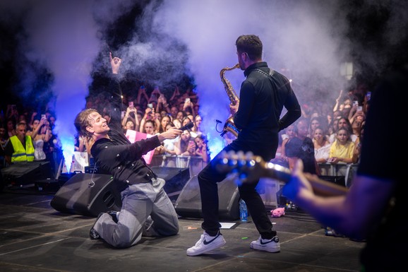 Prvi dan Arsenal Festa obeležili The Cardigans i prvi festivalski nastup Jakova Jozinovića