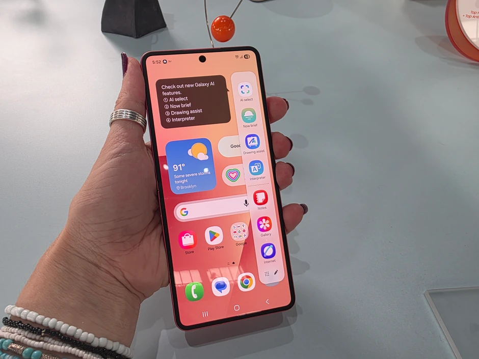 Samsung Galaxy Z Flip7