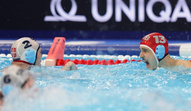 Golman Milan Glušac i Dušan Mandić raduju se velikom uspehu i novoj zlatnoj medalji | Foto: ANDREJ CUKIC/EPA/Shutterstock
