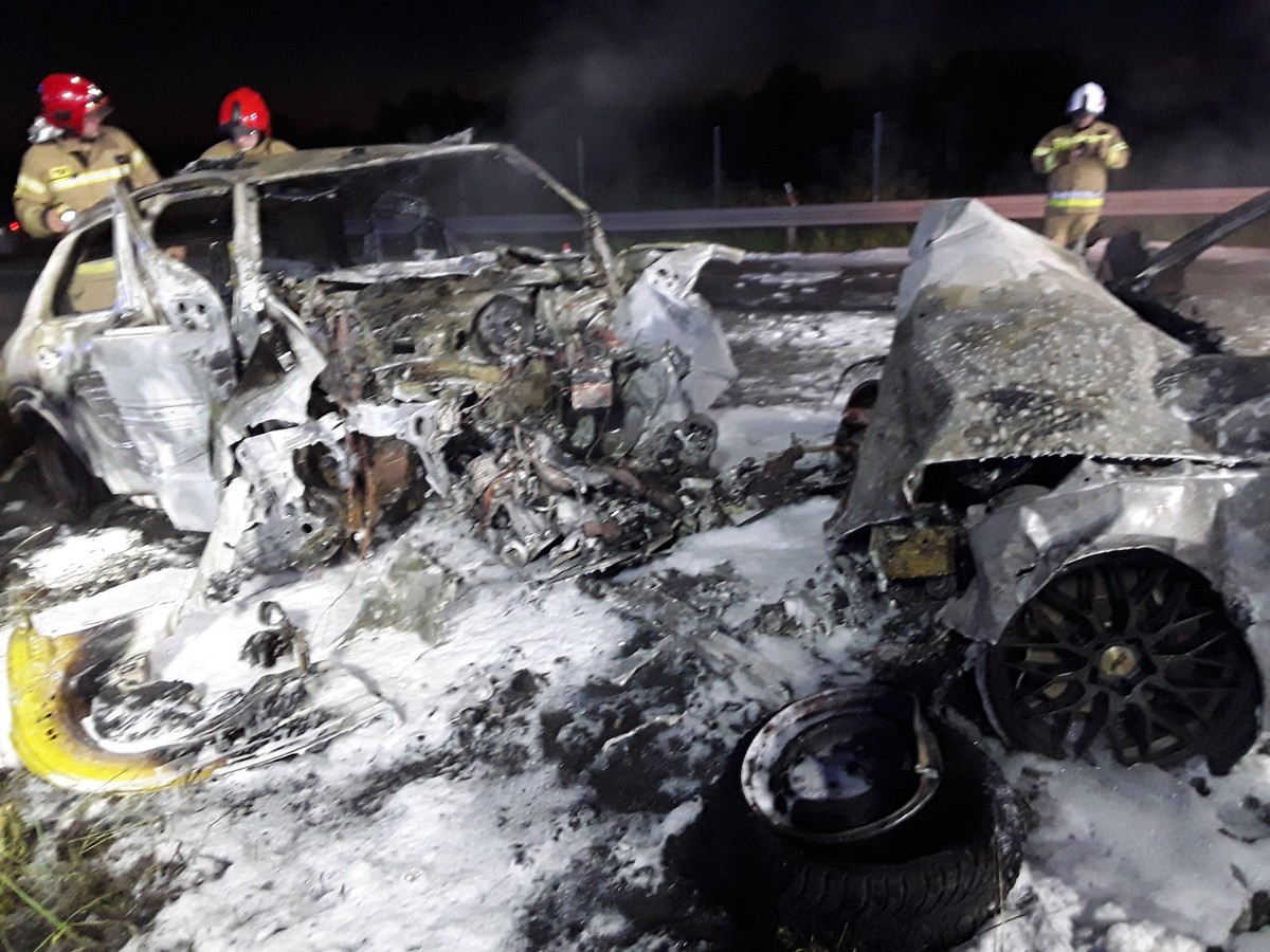 Nocą jechał autostradą pod prąd. Doszło do tragedii. 