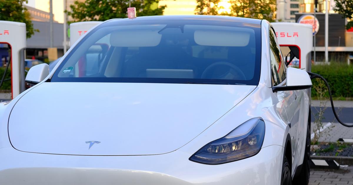  Tesla walczy o wzrost akcji. Ogłosiła kolejne obniżki, ale tym razem jest haczyk