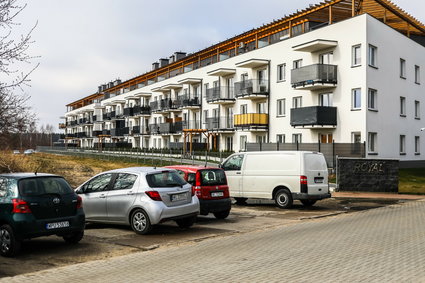 Idą kluczowe zmiany dla właścicieli mieszkań. Rewolucja w parkingach