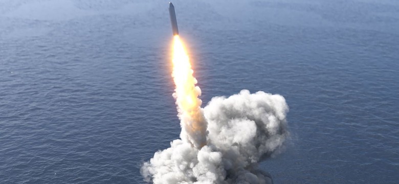 Reutera: Pocisk Hwasong-18 to prawdopodobnie efekt współpracy Korei z Rosją