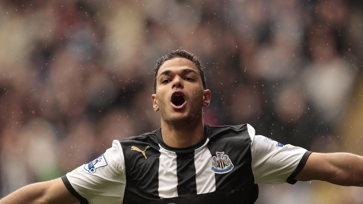 Prawy pomocnik Newcastle United Hatem Ben Arfa wraca do kadry Srok po trzech miesiącach kontuzji. Francuz został powołany na mecz Ligi Europy z Anży Machaczkała.