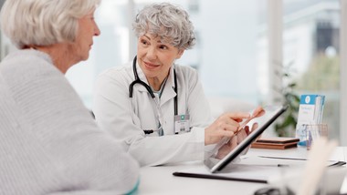 szczepienia-zalecane-dla-seniorow-dlaczego-lekarze-je-polecaja