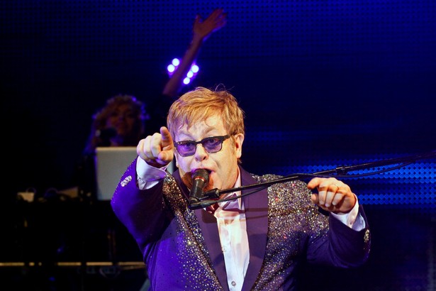 Elton John odbierze z rąk Lecha Wałęsy Medal Wdzięczności