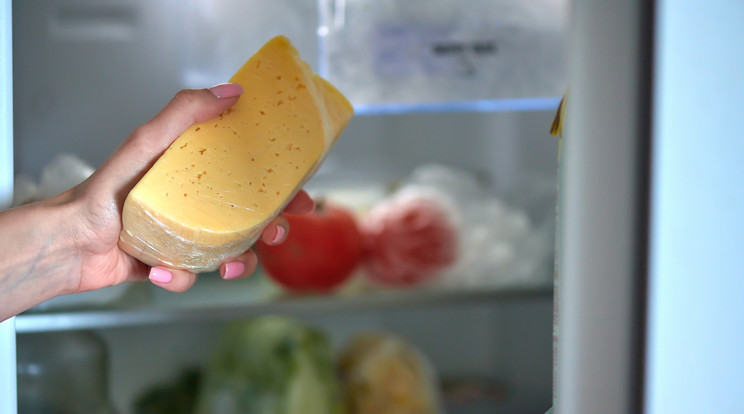 Hogyan tarthatjuk frissen a sajtokat? / Fotó: Shutterstock