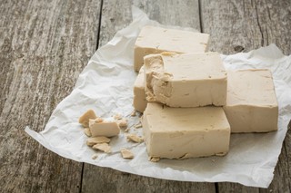 EUREKA DGP: Gruboskórne drożdże