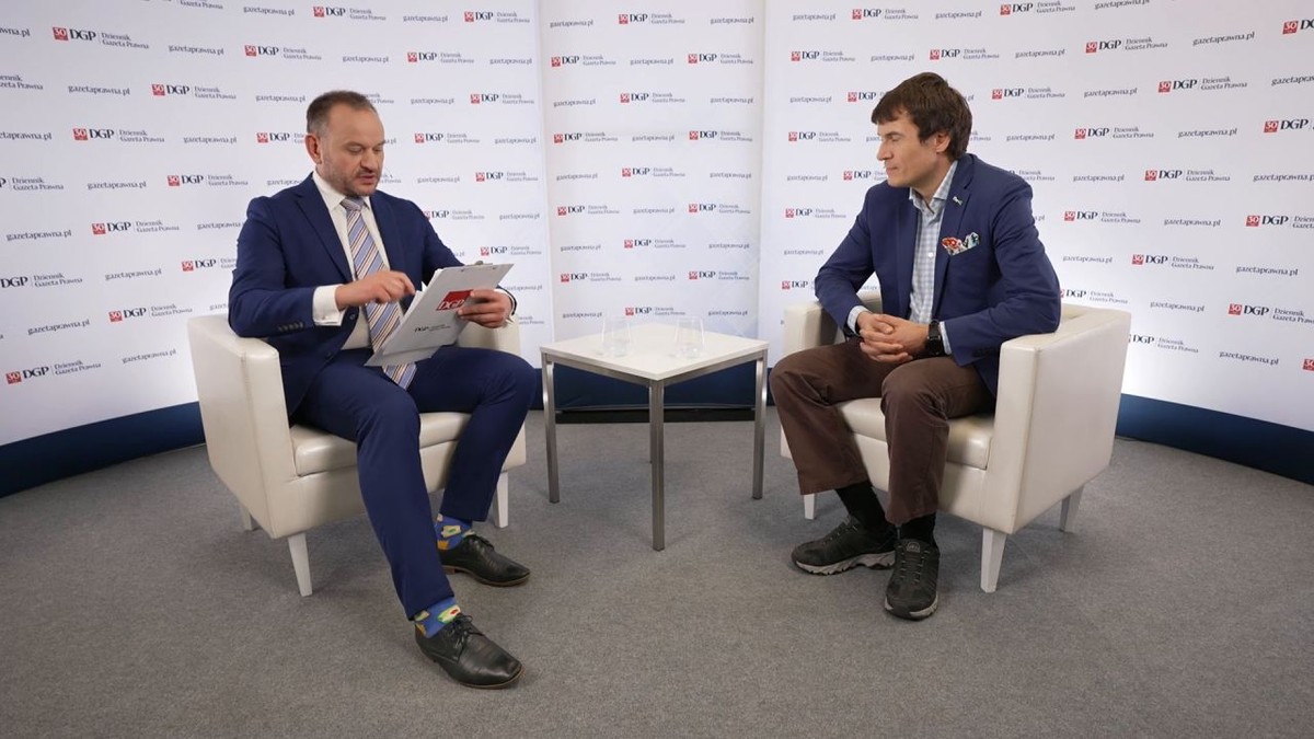 Sztuczna inteligencja w Polsce: Polacy coraz chętniej z niej korzystają