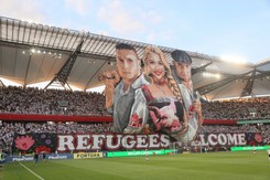 Legia Warszawa ukarana za oprawę kibiców dotyczącą uchodźców