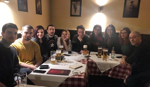 1 od 5 miliona bivši članovi