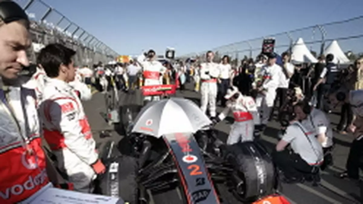 Grand Prix Australii 2009: Hamilton wykluczony, Jarno Trulli trzeci