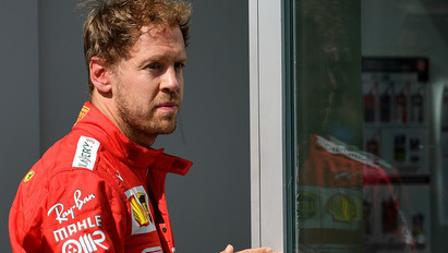Hónapok óta borzalmas formában van Sebastian Vettel, már a szurkolók is unják