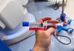 Ekspert ostrzega: Fentanyl z czarnego rynku może zawierać substancje stosowane do znieczulenia bydła