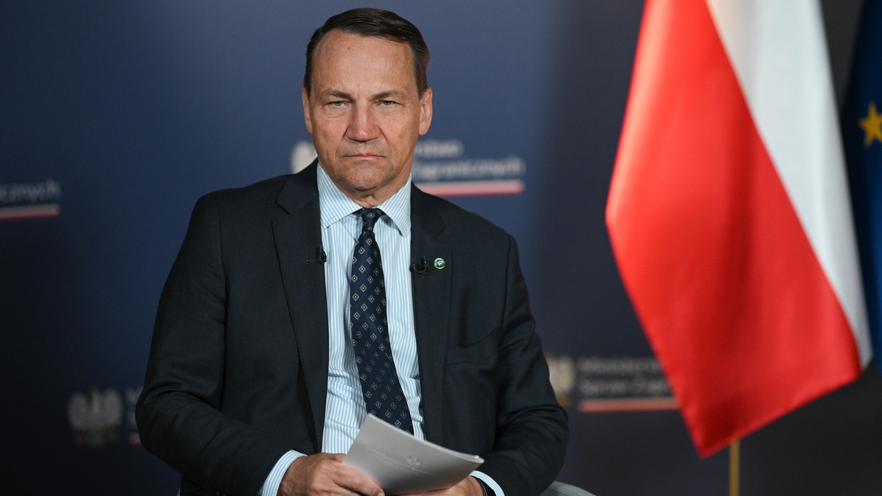 Zrywy Radosława Sikorskiego. Tak wicepremier chce zastąpić imprezę Rafała Trzaskowskiego