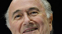 Újabb botrány! Blatterék a közvetítési jogdíjakkal ügyeskedtek