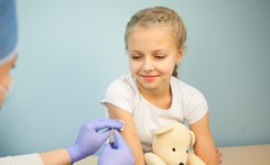 Chcesz oddać dziecko do przedszkola? Musisz je zaszczepić. Tego chcą lekarze