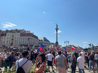 Marsz 4 czerwca. Zobacz te tłumy w Warszawie [GALERIA]