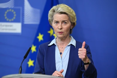 Strajki we Francji wywołują burzę. Ryanair naciska na von der Leyen, wspomina o dymisji