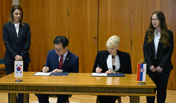 Jeo Han-Ku i Jagoda Lazarević
