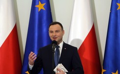 Prezydent popiera odebranie lotnisku imienia Lecha Wałęsy? Kancelaria szybko kasuje tweet, winna się przyznaje [MAMY ZDJĘCIE]