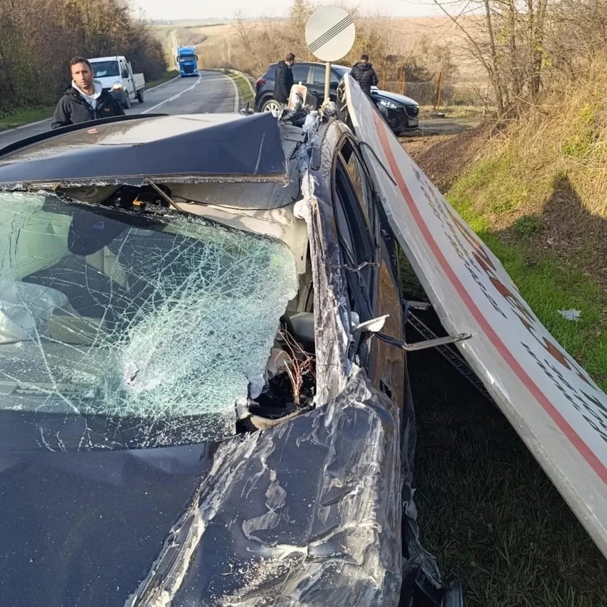 Saobraćajna nesreća kod Maradika 