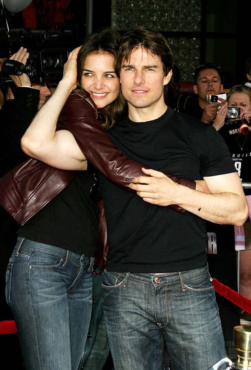 TOM CRUISE KATIE HOLMES