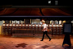 Przedsiębiorcy poszkodowani przez drugi lockdown: Pomoc rządu służy tylko pracownikom