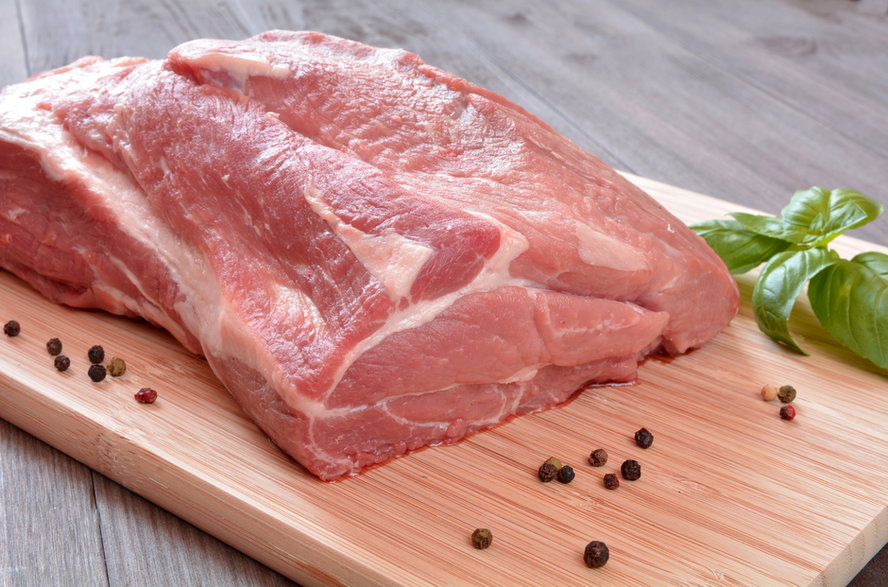 Peklowanie mięsa wzbogaca jego smak - robert6666/stock.adobe.com