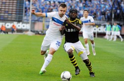 Lech zebrał baty w Sztokholmie. O awansie może zapomnieć. Zobacz gole