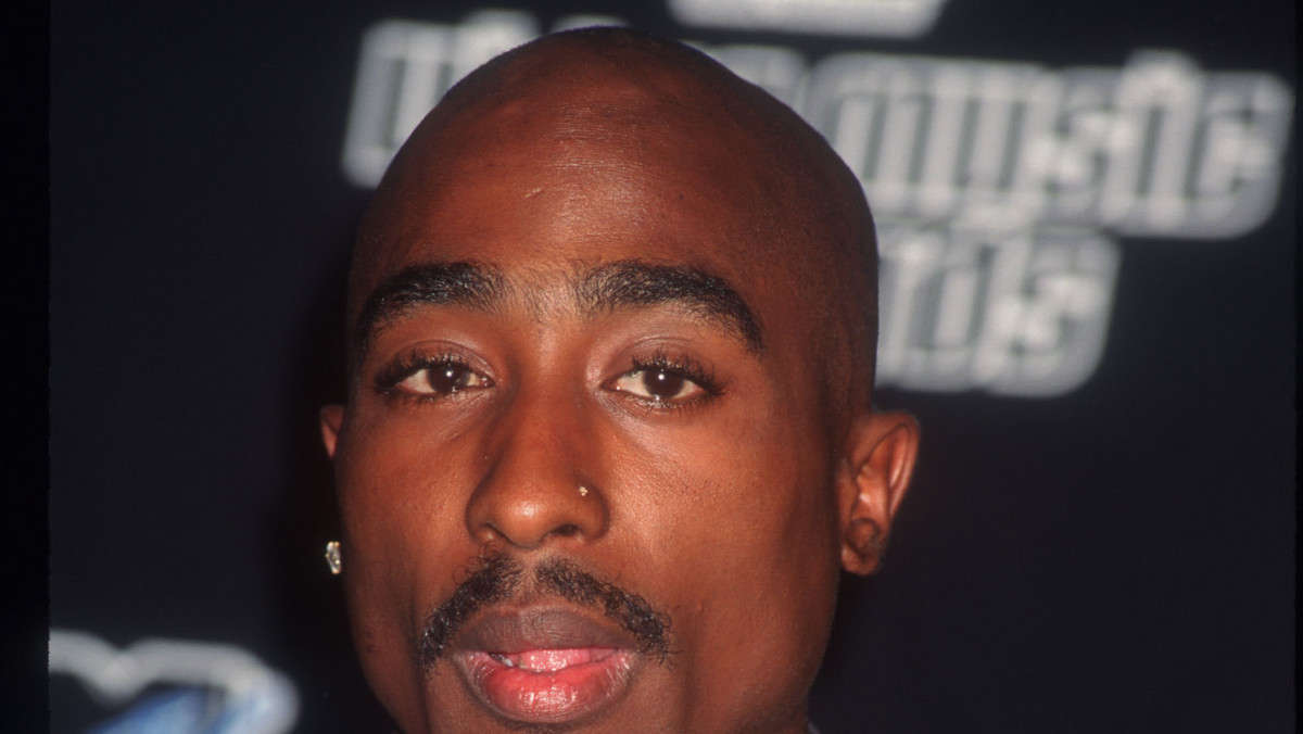 42 lata temu urodził się Tupac Shakur znany lepiej jako 2Pac. Był utalentowanym raperem i aktorem. Zginął tragicznie w 1996 roku w wieku 26 lat.
