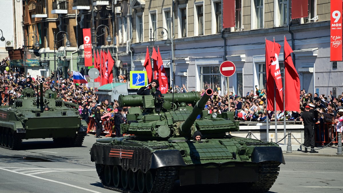 Parada z okazji Dnia Zwycięstwa we Władywostoku