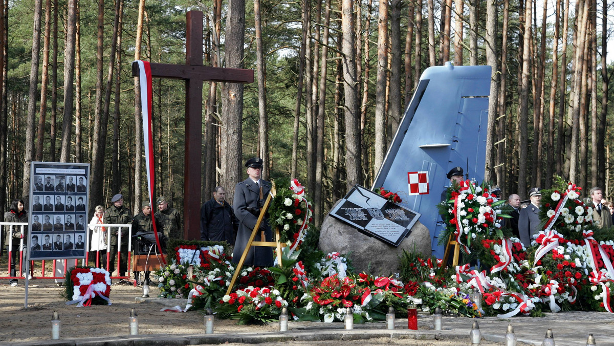 Na wystawie Muzeum Oręża Polskiego podziwiać można unikatowe eksponaty. To elementy samolotu Casa, który w 2008 roku rozbił się w Mirosławcu.