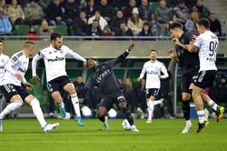 W meczu Śląska z Legią było wszystko oprócz bramek. Słupki, niewykorzystany karny i nieuznany gol